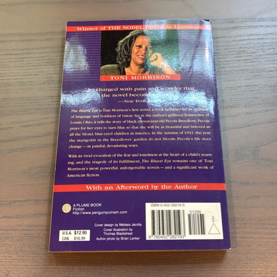 The Bluest Eye by Toni Morrison, Paperback | Pangobooks