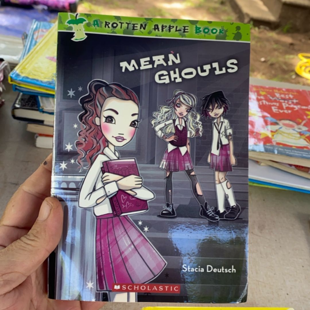 Rotten Apple #1: Mean Ghouls
