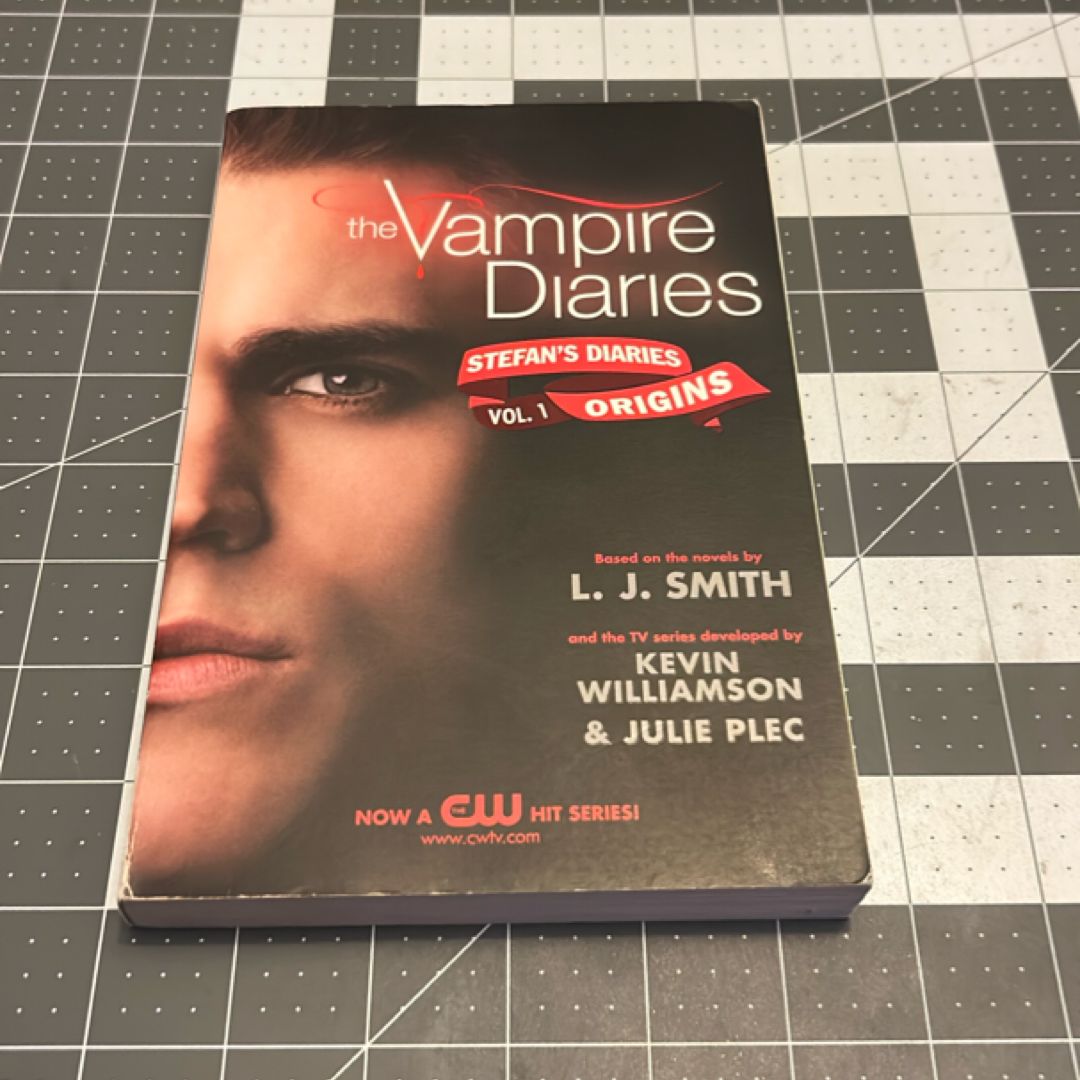 The Vampire Diaries: Stefan's Diaries #1: Origins