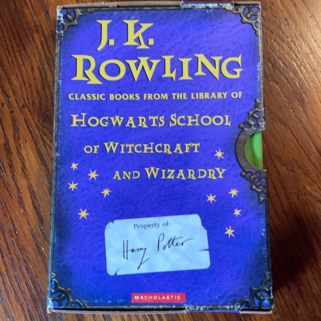 Harry Potter Boxed Set: From the Library of Hogwarts