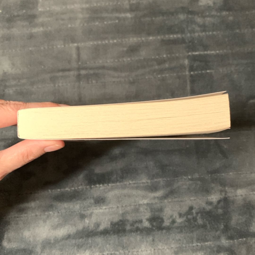 Zora Books Her Happy Ever After (new)