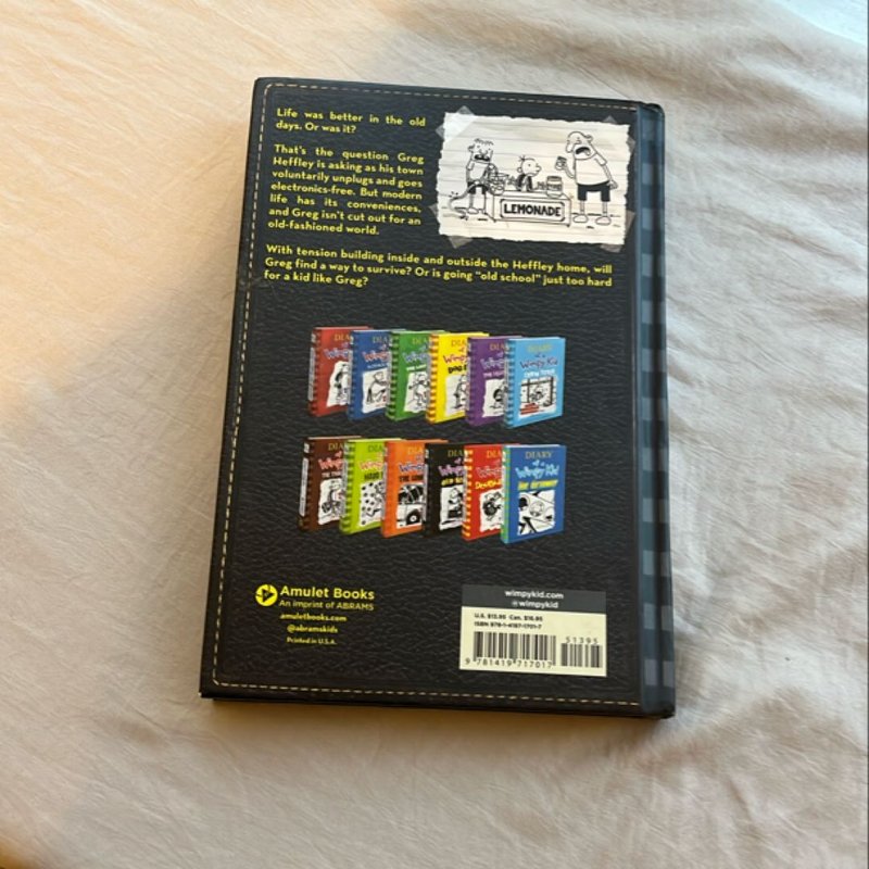 Old School (Diary of a Wimpy Kid, Book 10)