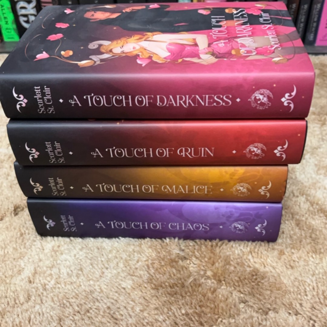 A Touch of Darkness set fairyloot