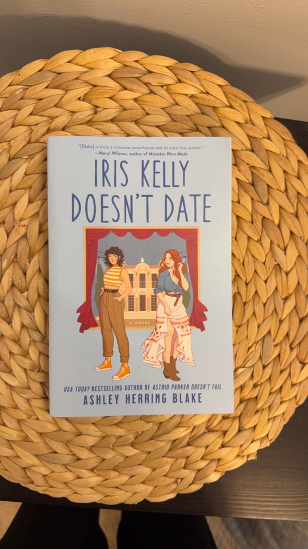 Iris Kelly Doesn't Date