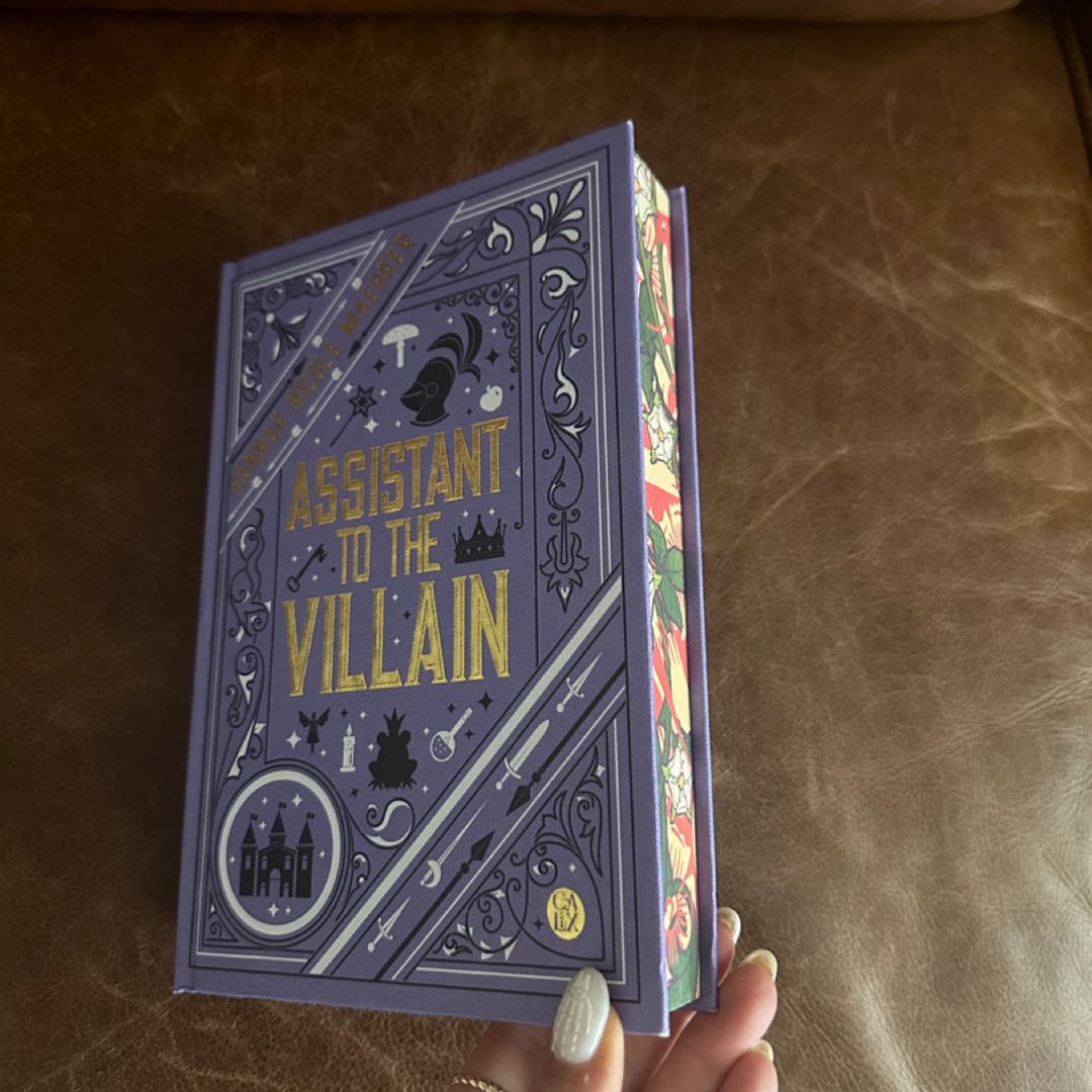 Assistant to the villain french special edition hannah nicole maehrer