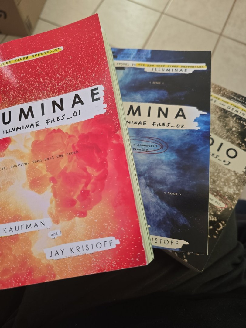 Illuminae + Gemina + Obsidio