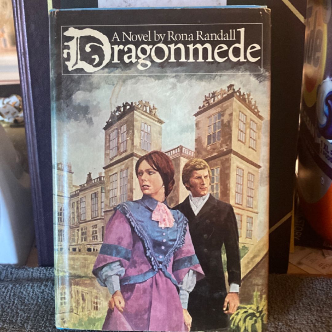 Dragonmede (VINTAGE 1974)
