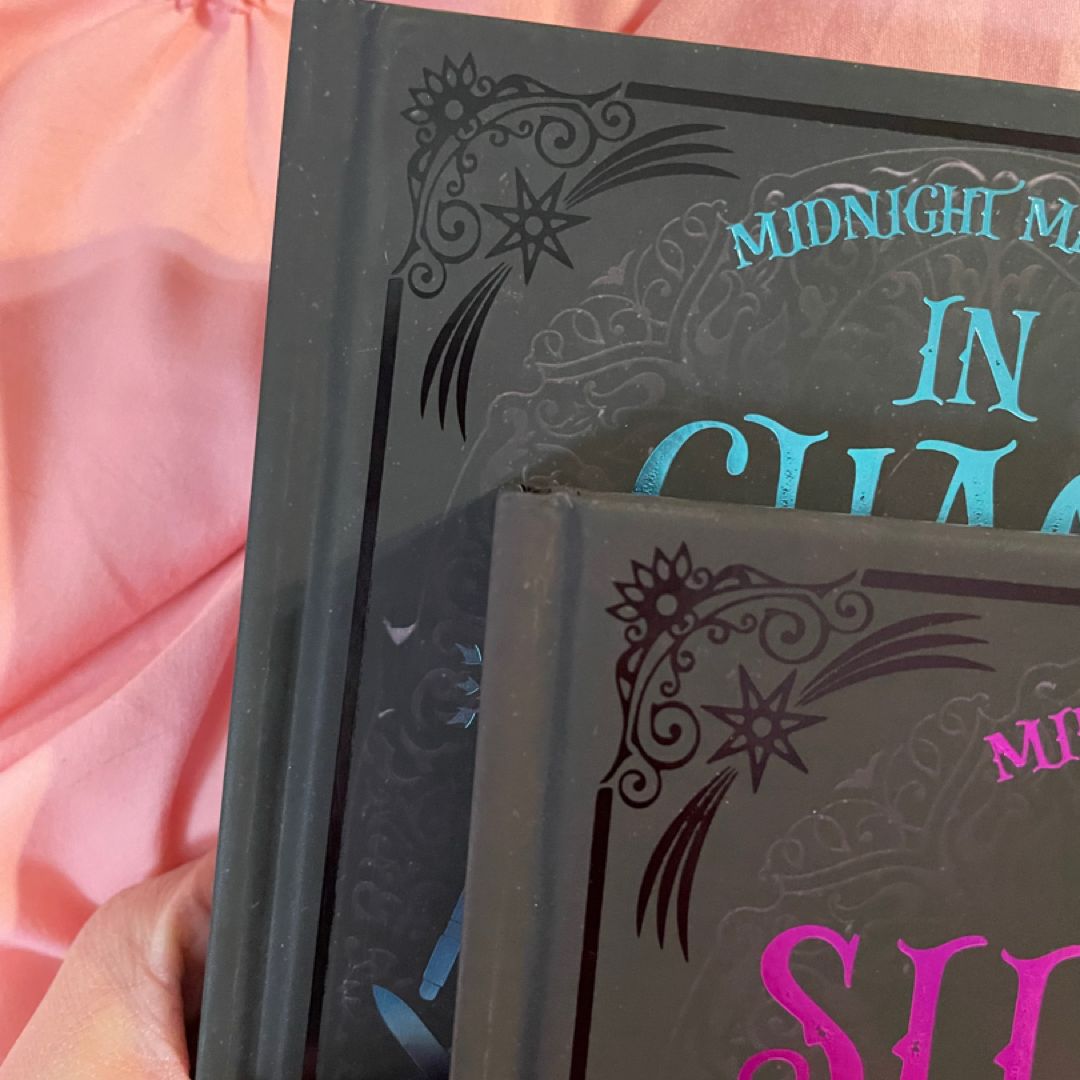 In Silence She Screams (Midnight Mayhem)