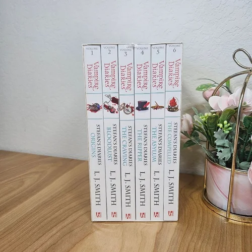Vampire Diaries Stefan's Diaries The Complete Collection Books 1 - 6 Box Set