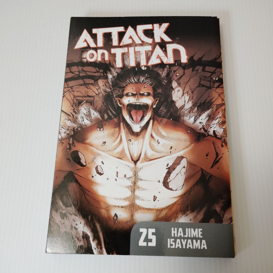 Attack on Titan 25