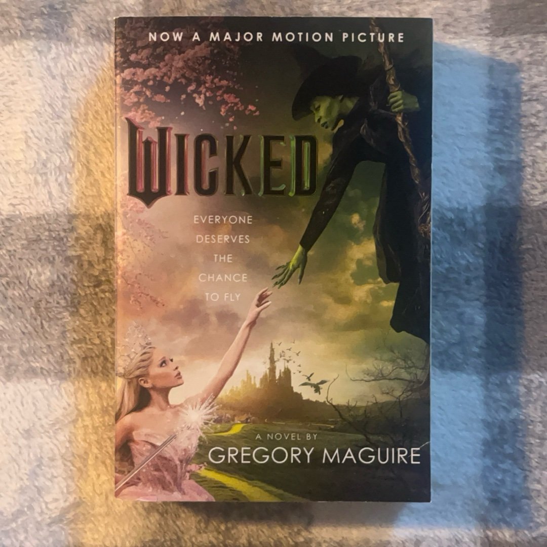 Wicked [Movie Tie-In]