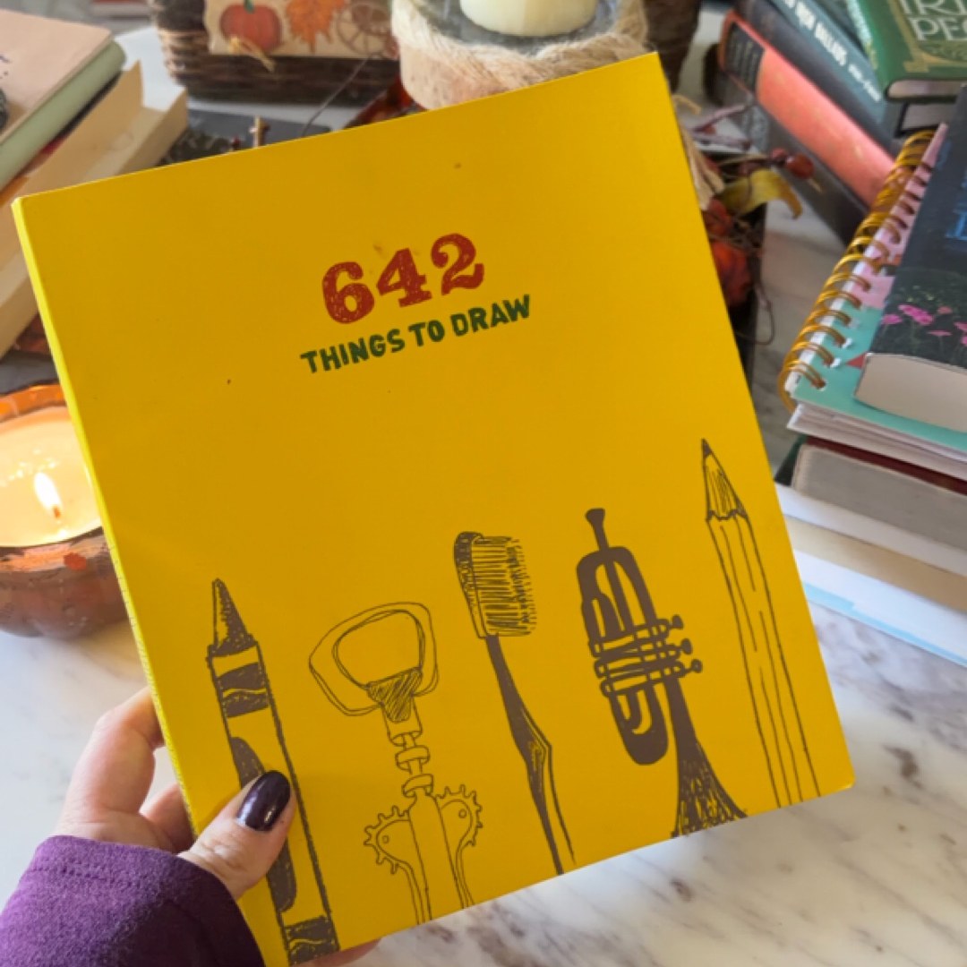 642 Things to Draw: Inspirational Sketchbook to Entertain and Provoke the Imagination (Drawing Books, Art Journals, Doodle Books, Gifts for Artist)