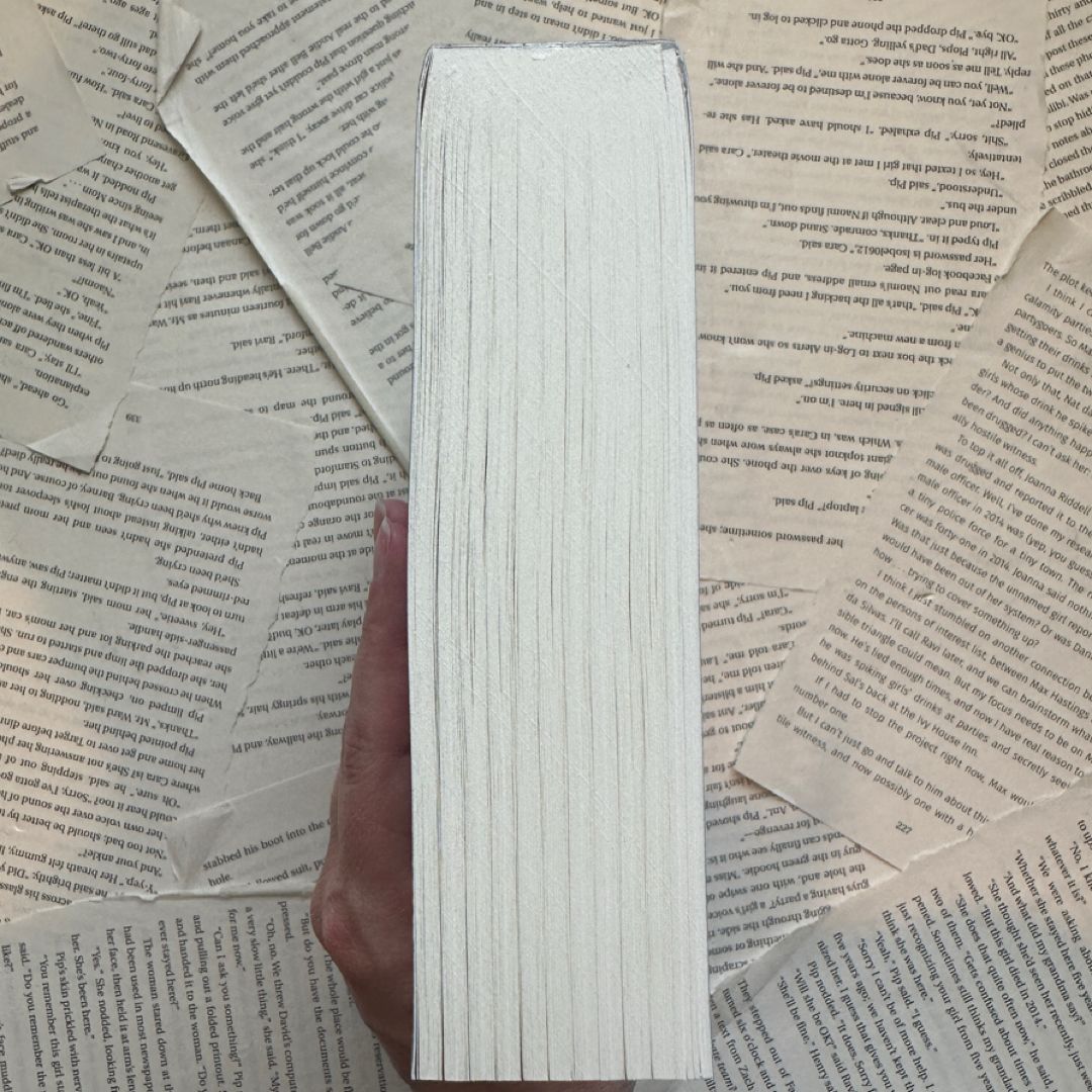 Bespelled by Laura Thalassa, Paperback | Pangobooks