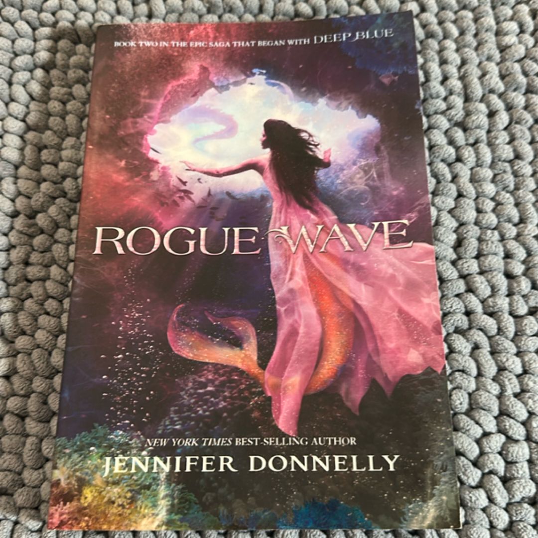 Waterfire Saga, Book Two Rogue Wave (Waterfire Saga, Book Two)