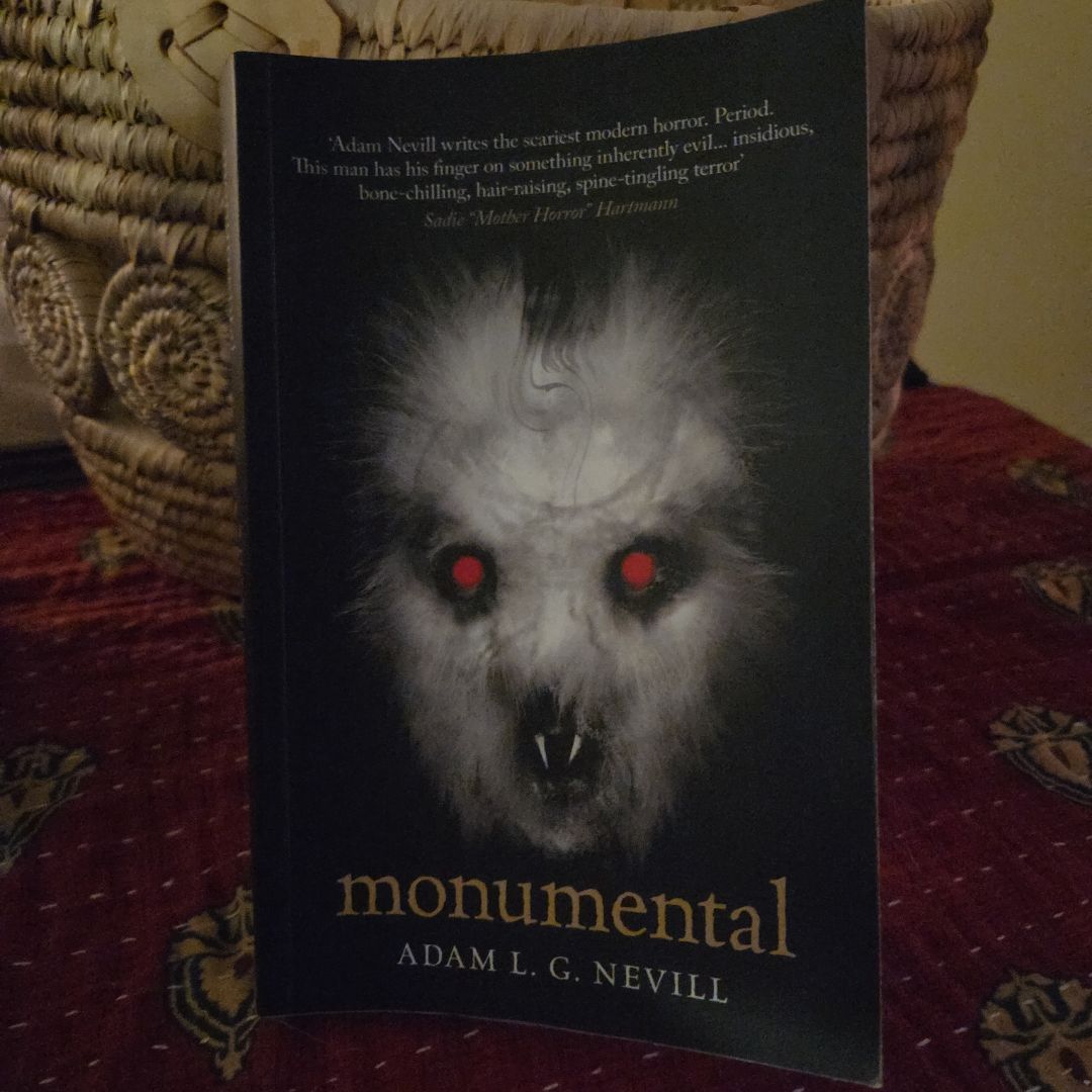 Monumental