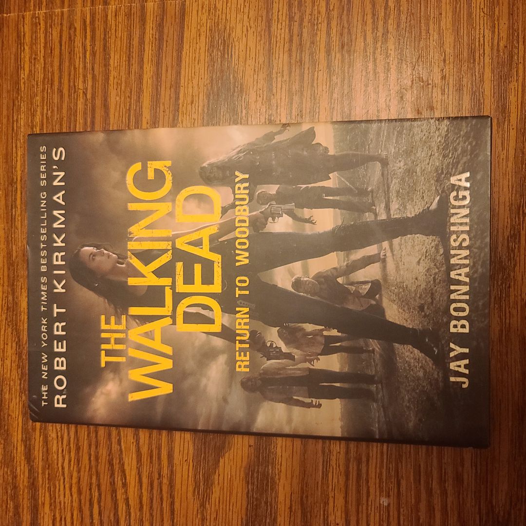 Robert Kirkman's the Walking Dead: Return to Woodbury