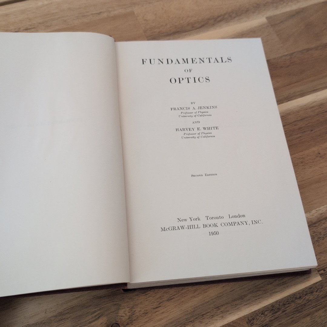 Fundamentals of Optics 
