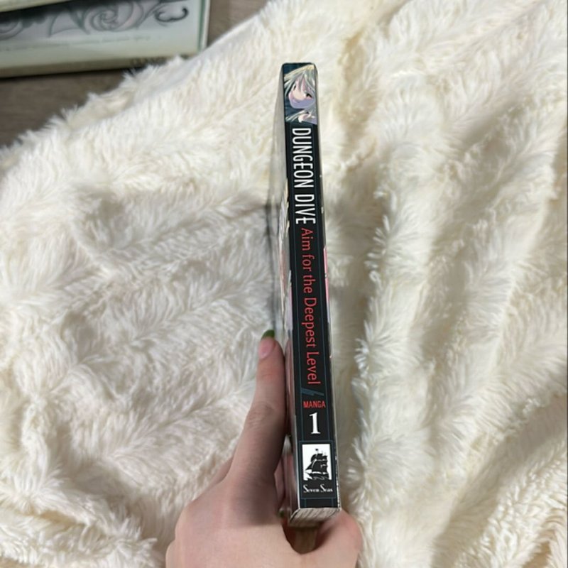 DUNGEON DIVE: Aim for the Deepest Level (Manga) Vol. 1