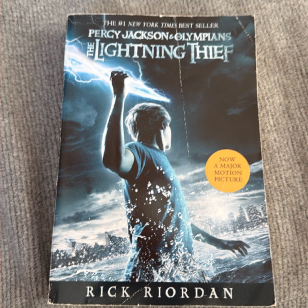 Percy Jackson and the Olympians, Book One the Lightning Thief (Movie Tie-In Edition)