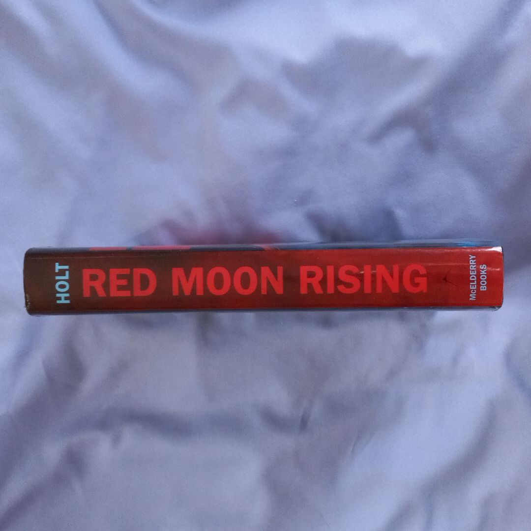 Red Moon Rising