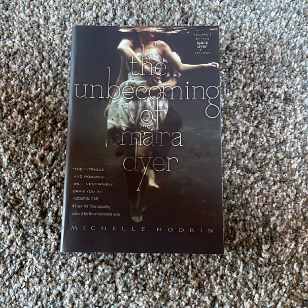 The Unbecoming of Mara Dyer