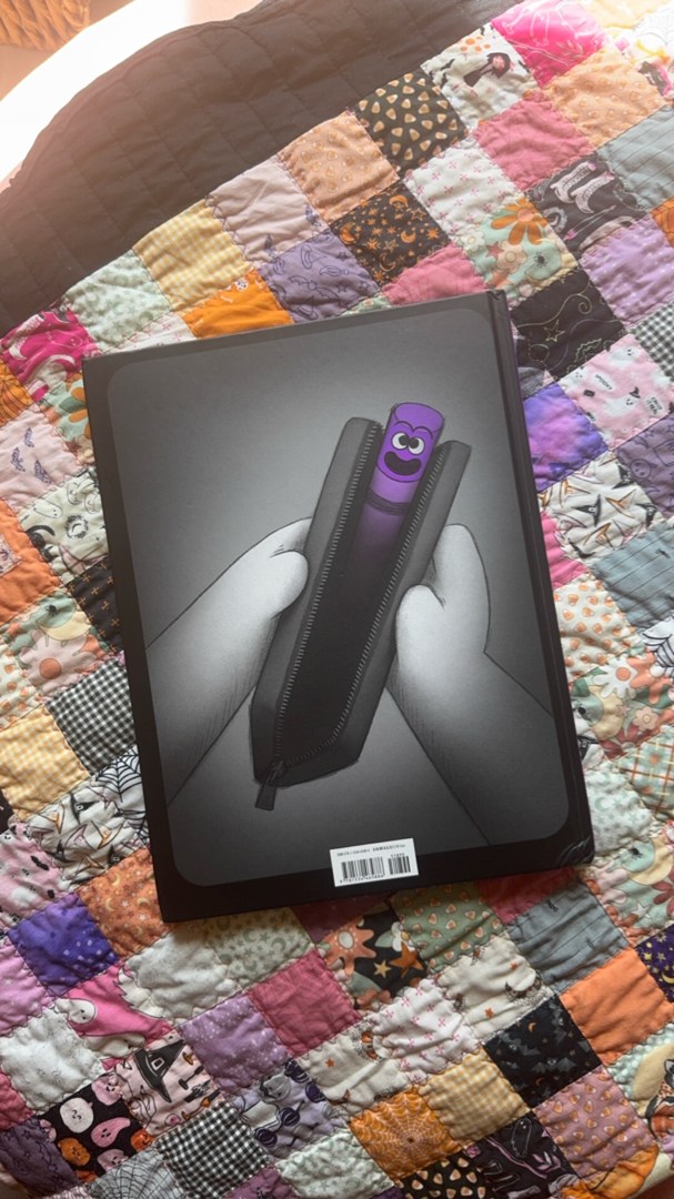 Creepy Crayon!