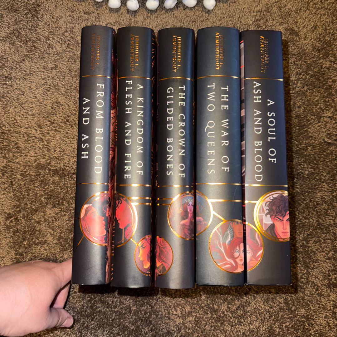 Bookish Box From Blood and Ash 1-5