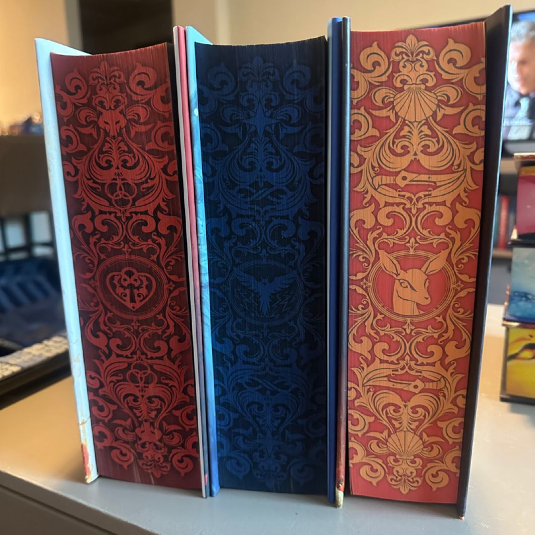 Illumicrate Crescent City Books 1-3