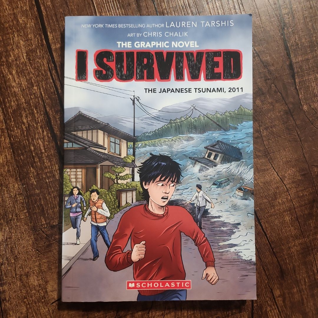 I Survived the Japanese Tsunami, 2011 (I Survived Graphic Novel #12)