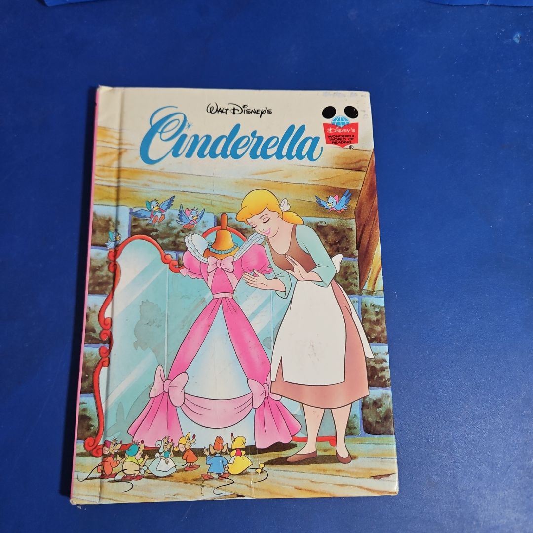 Walt Diney's CINDERELLA
