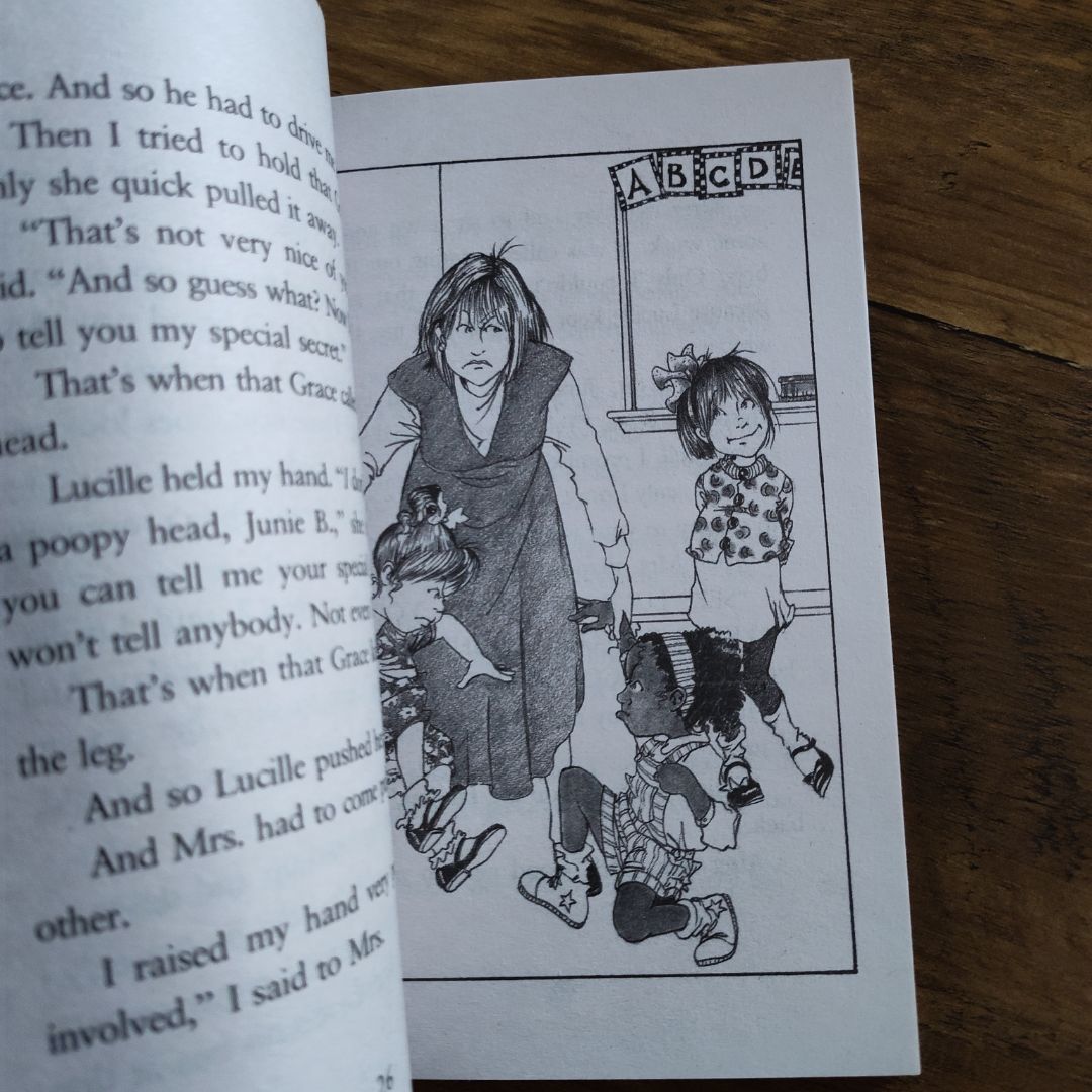 Junie B. Jones #2: Junie B. Jones and a Little Monkey Business