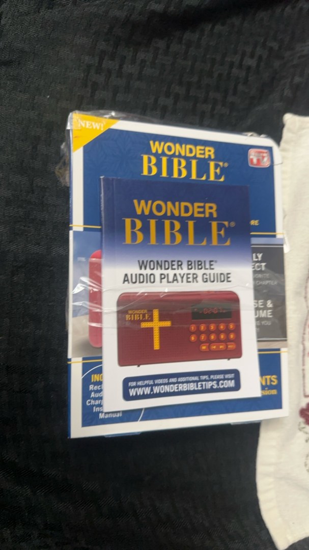 Wonder Bible KJV Audio Player Rechargeable Old New Testament 