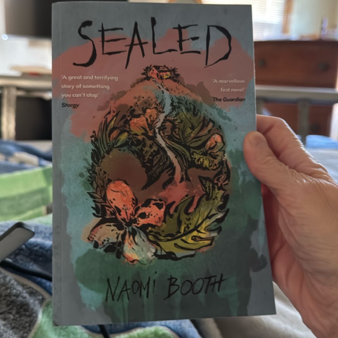 Sealed by Naomi Booth, Paperback | Pangobooks