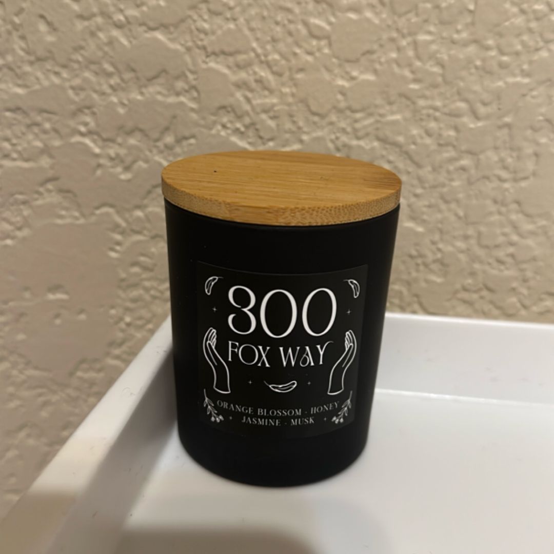 The Raven Boys Fairyloot Candle