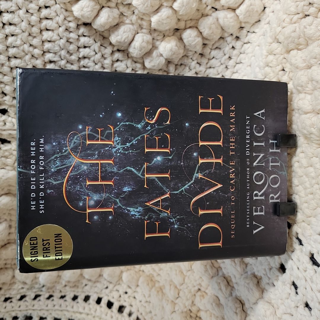 ✒️ The Fates Divide