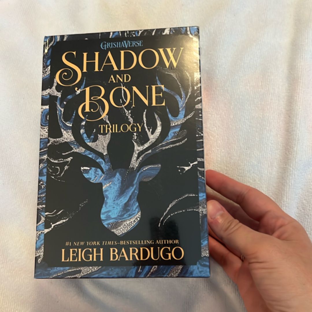 The Shadow and Bone Trilogy Boxed Set