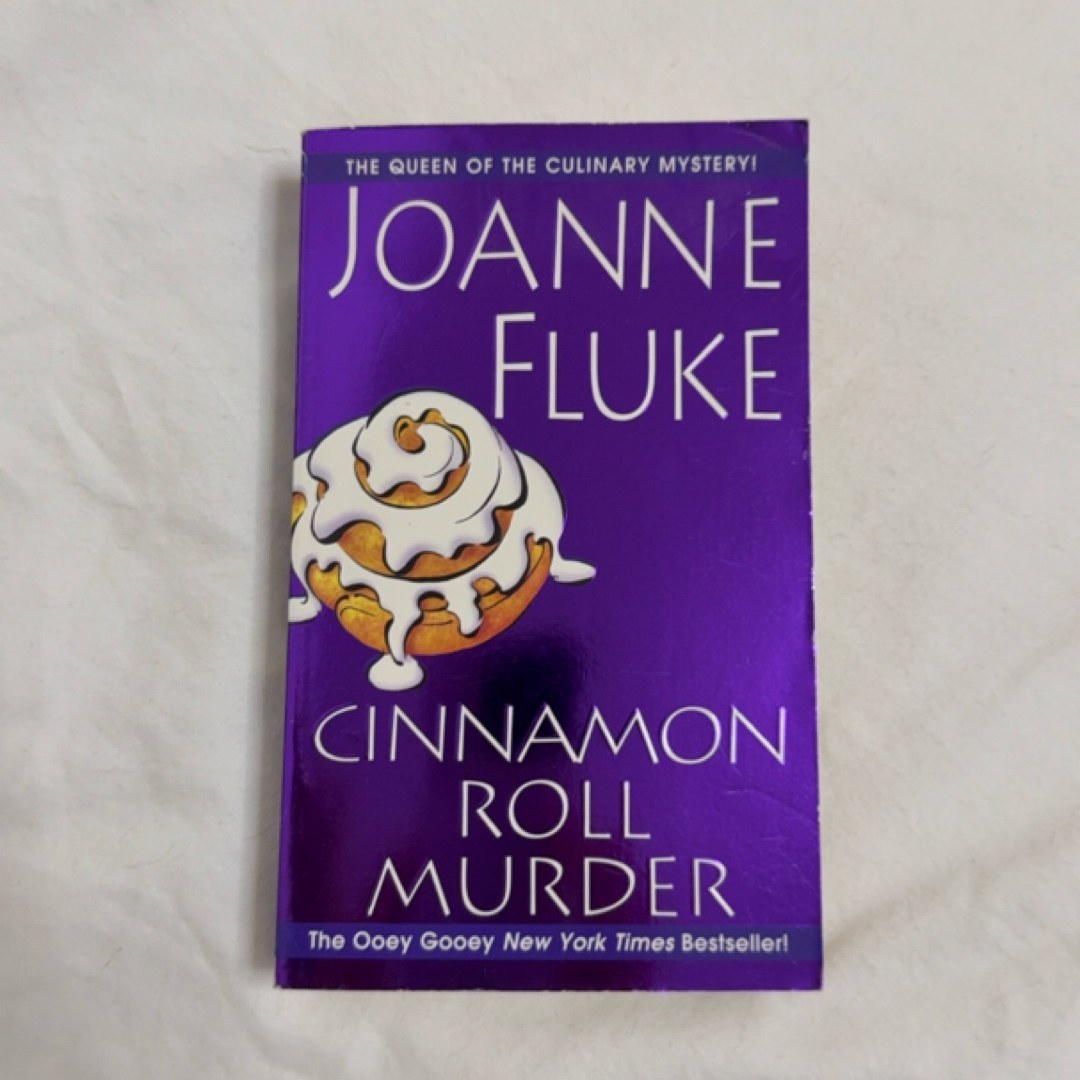Cinnamon Roll Murder