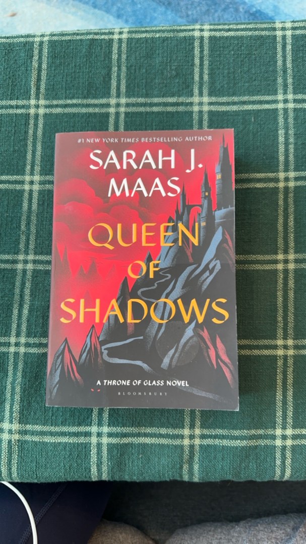 Queen of Shadows