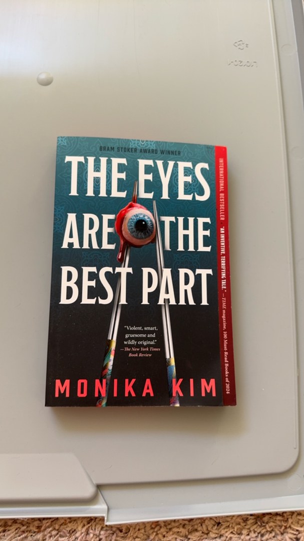 The Eyes Are the Best Part: Deluxe Limited Edition