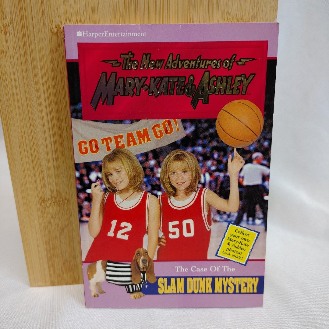New Adventures of Mary-Kate and Ashley #15: the Case of the Slam Dunk Mystery