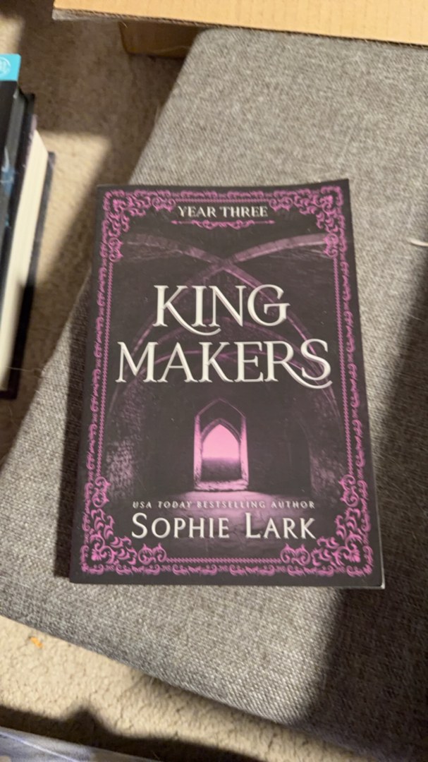 Kingmakers: Year Three (Standard Edition)