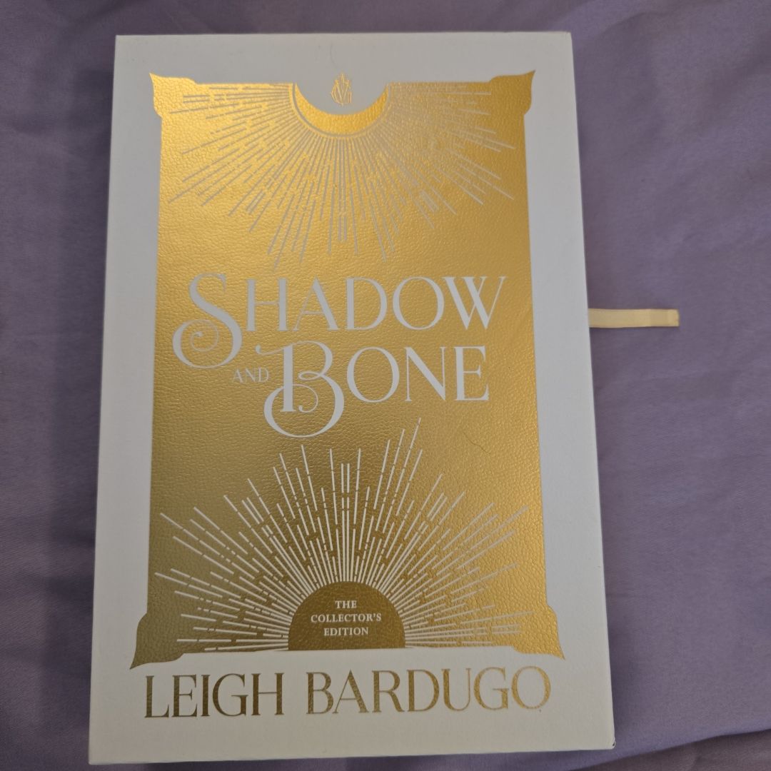 Shadow and Bone: the Collector's Edition