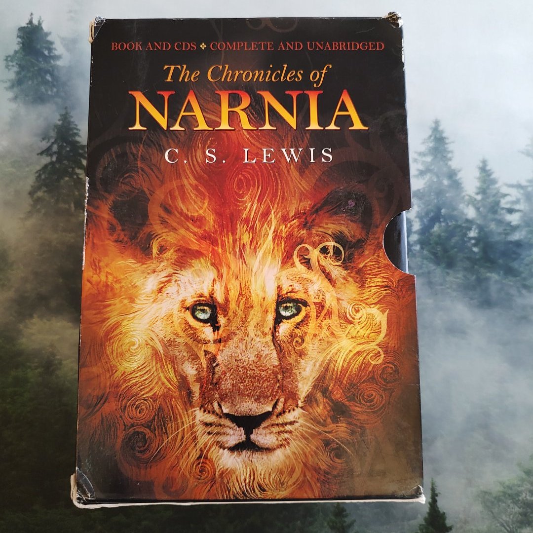 The Chronicles of Narnia Complete Book & Audiobook Box Set