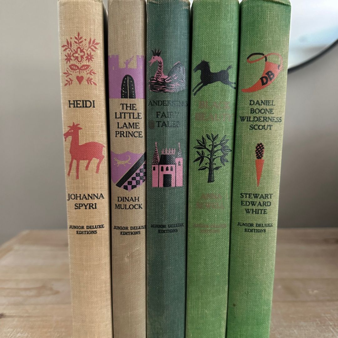 Junior Deluxe Editions - Children’s Classics