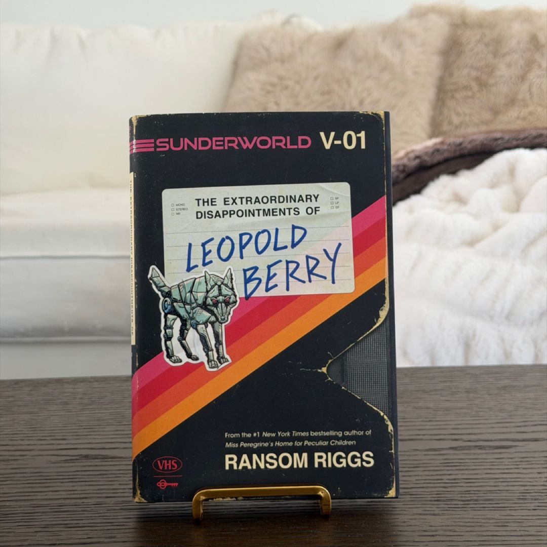 Sunderworld, Vol. I: the Extraordinary Disappointments of Leopold Berry