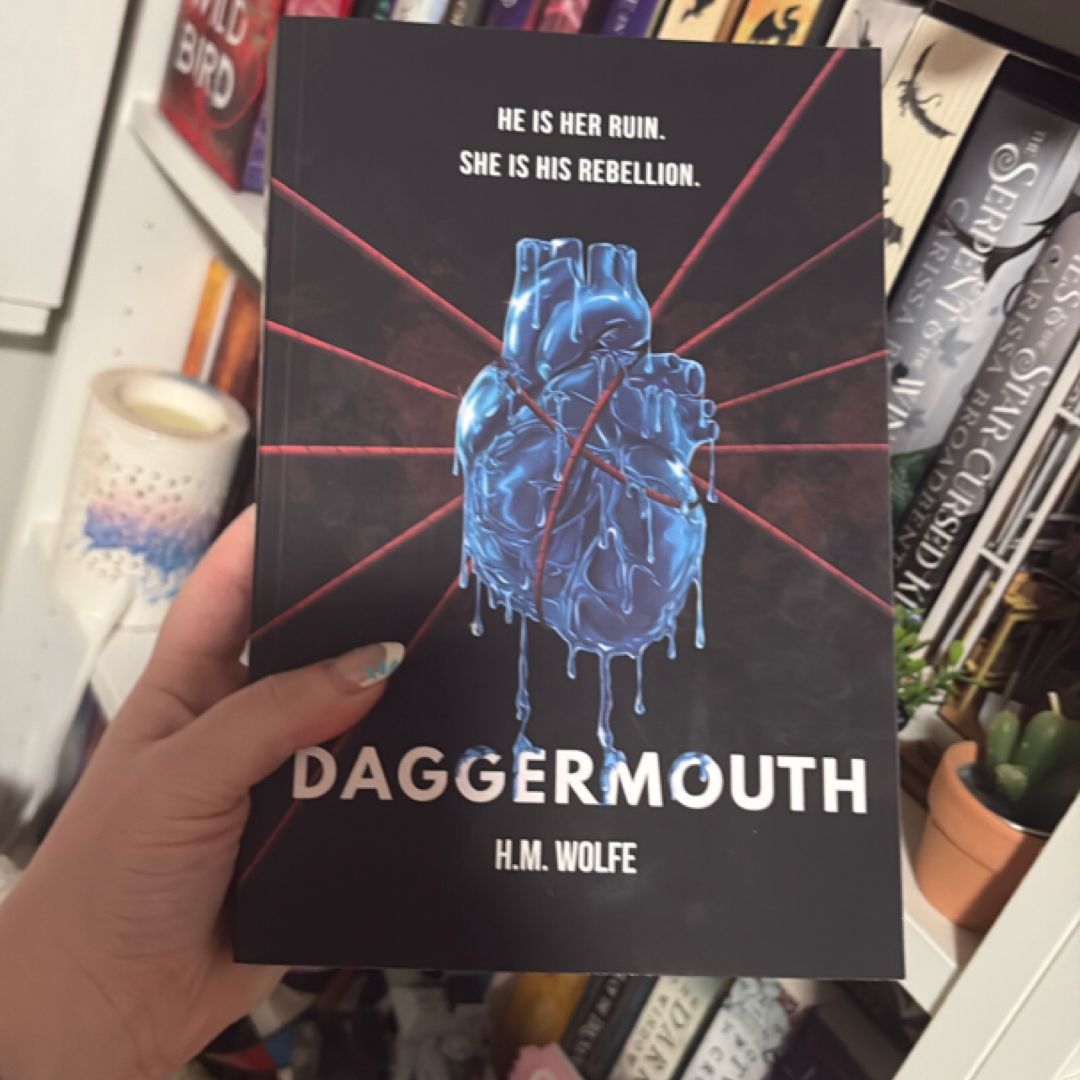 daggermouth-a-dark-dystopian-romance-heart-by-h-m-wolfe-paperback