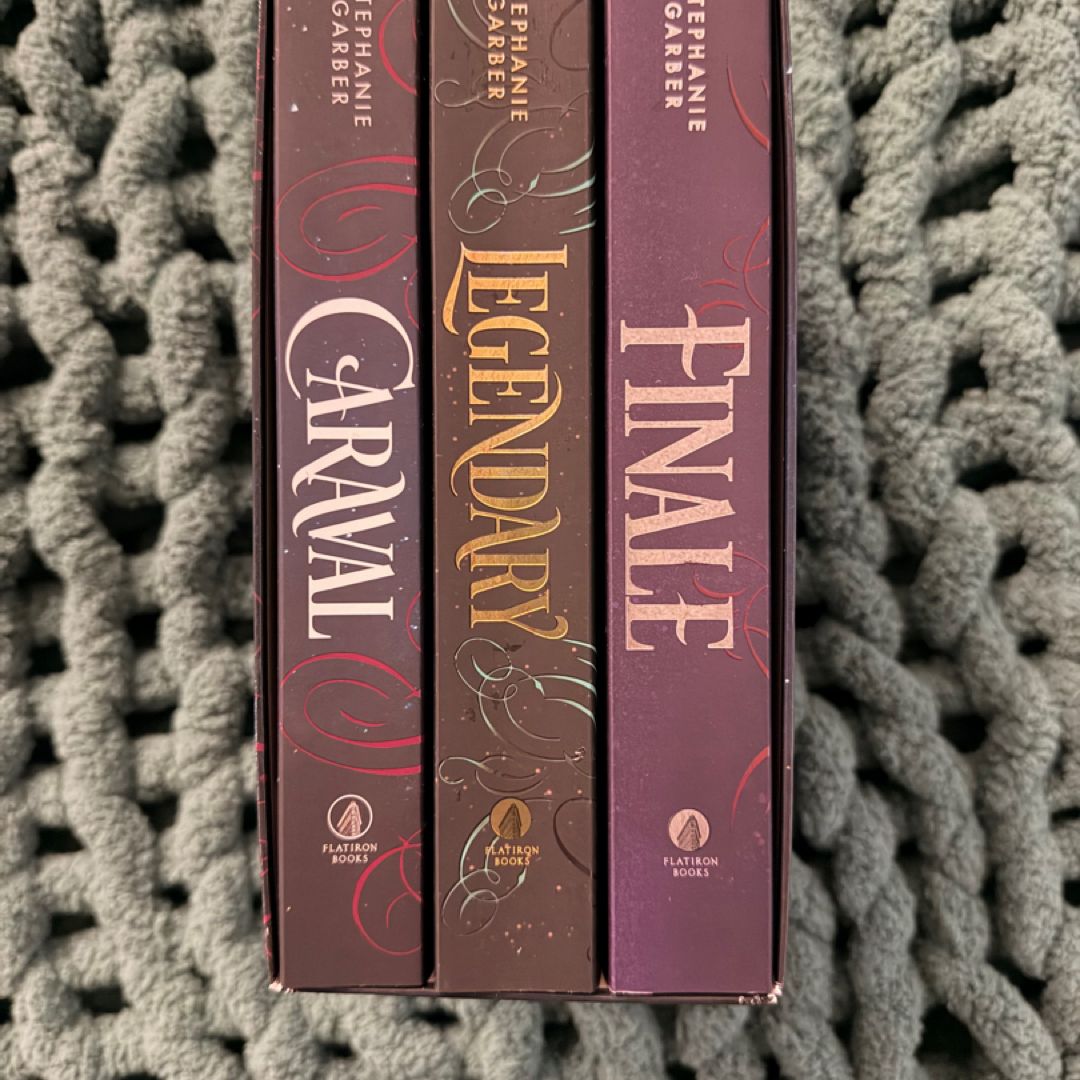 Caraval Paperback Boxed Set