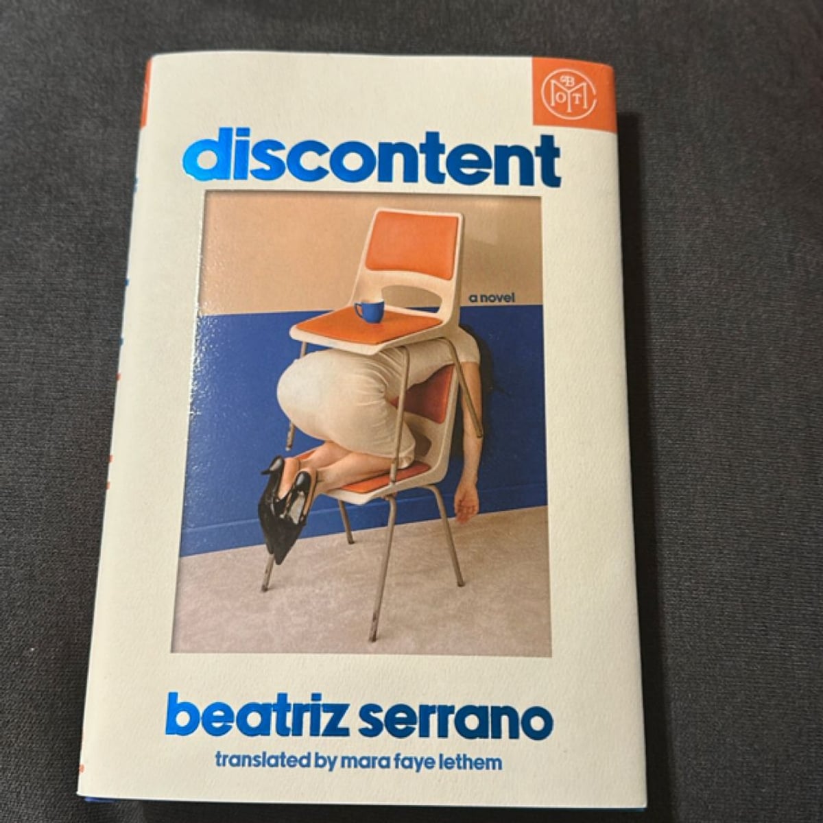 Discontent by Beatriz Serrano, Hardcover | Pangobooks