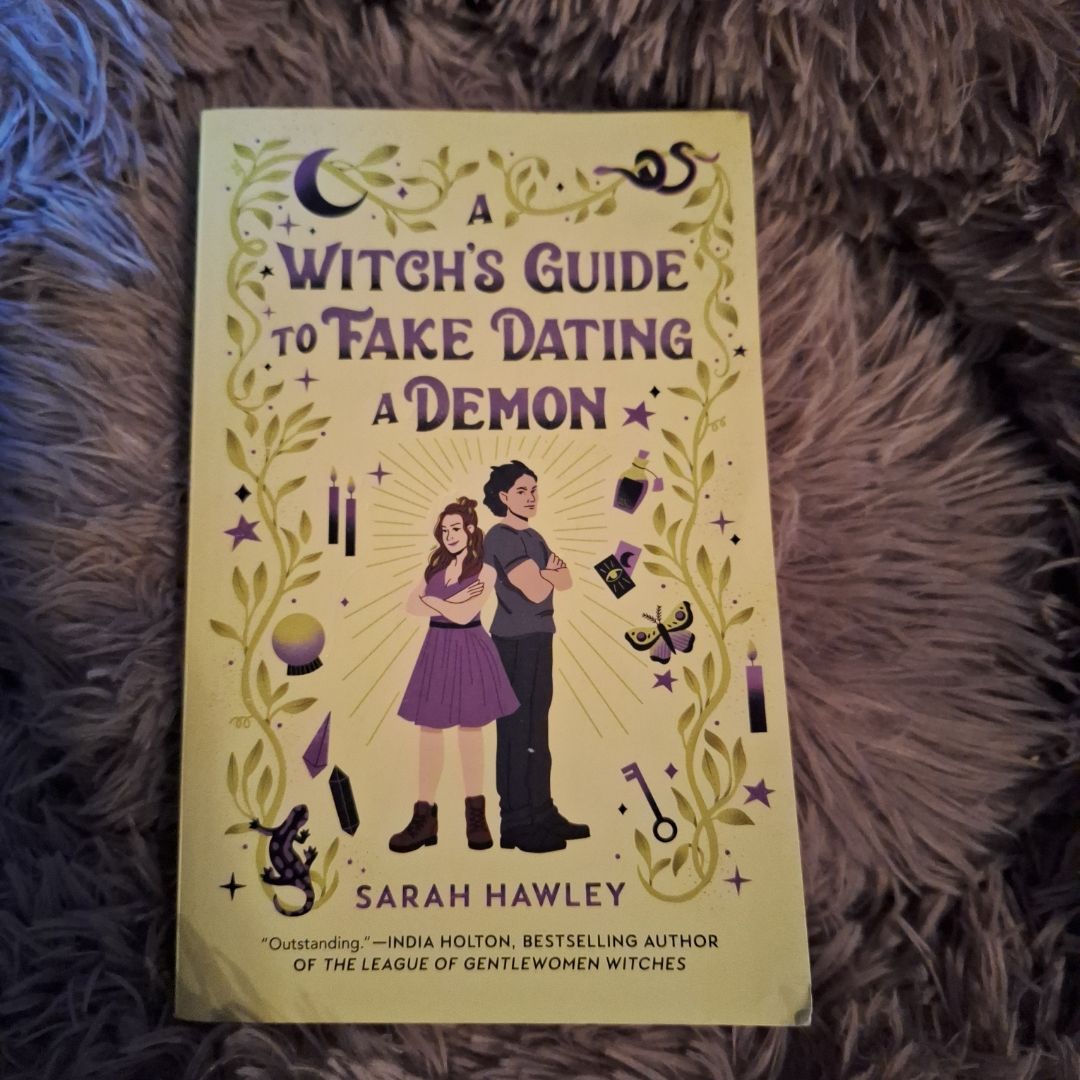 A Witch's Guide to Fake Dating a Demon