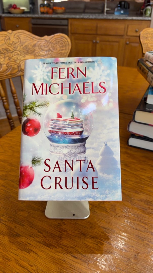 Santa Cruise